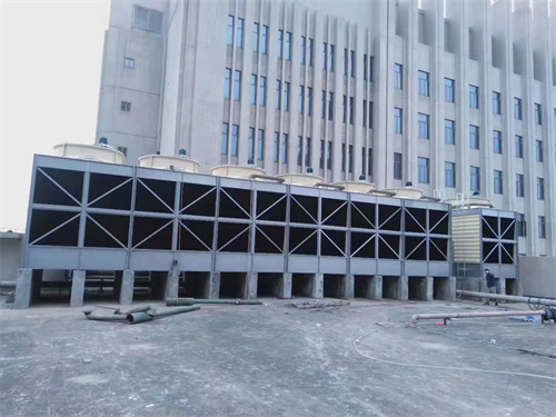 解決封閉式冷卻塔效率問(wèn)題的有效清潔方法